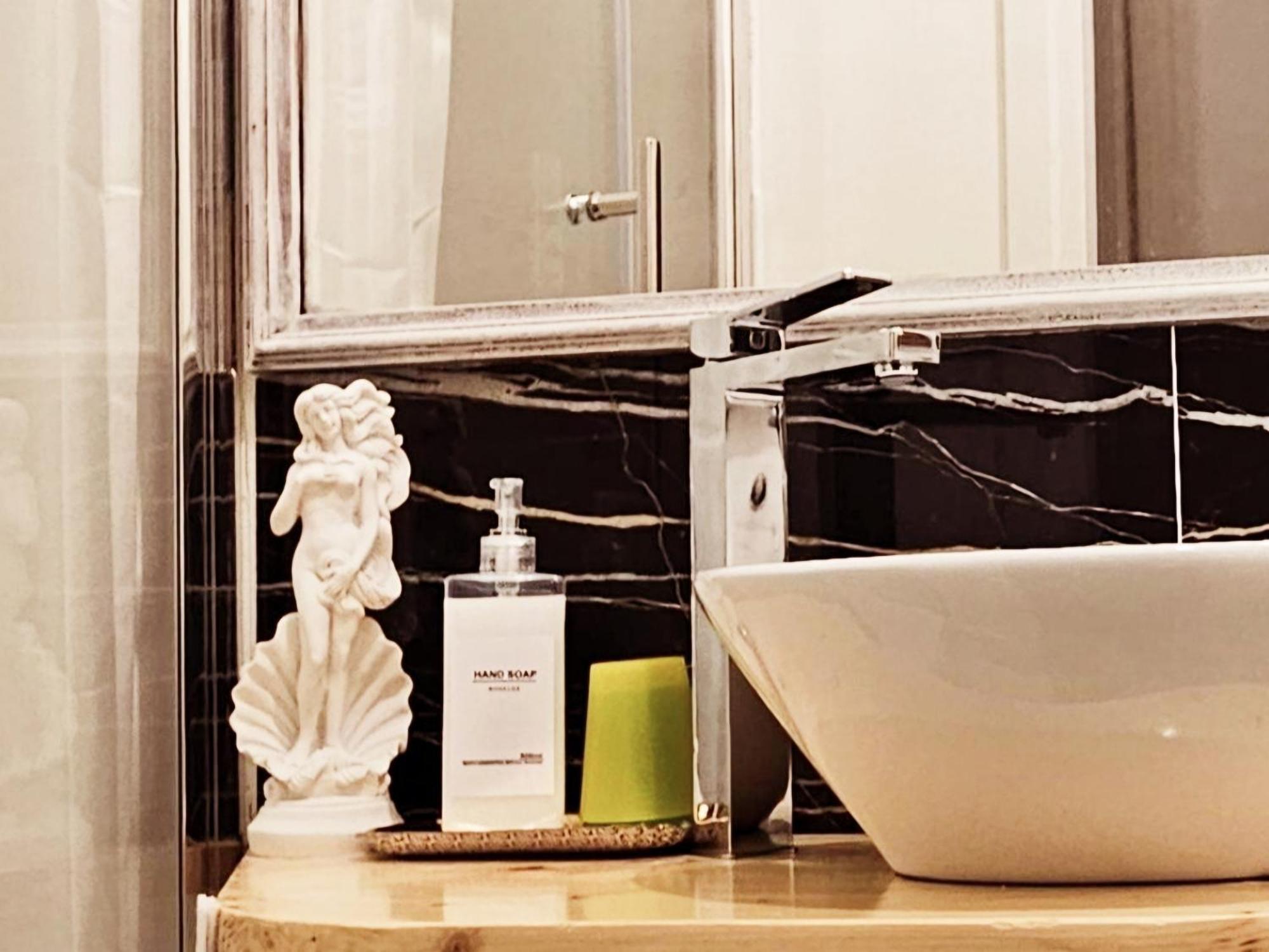 פירנצה Venere Supercentral B&B מראה חיצוני תמונה
